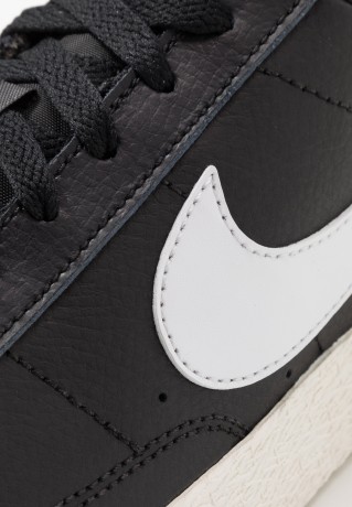 Nike Sportswear BLAZER Sneaker low black/white/sail/light brown BLAZER низкие кроссовки женские черный/белый/парус/светло-коричневый