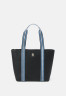 Tommy Hilfiger LIFE Tote bag black LIFE Сумка-тоут черный