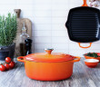 Le Creuset LE CREUSET  SIGNATURE Gourmet-Br\u00e4ter Oval 27cm Ofenrot rot LE CREUSET SIGNATURE Gourmet жаровня овальная 27см красная для духовки