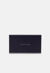 Tommy Hilfiger ICONIC SOLID Wallet black ICONIC SOLID Бумажник черный