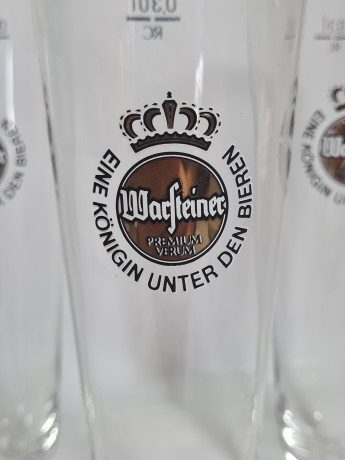 Немецкие пивные бокалы винтажные Warsteiner, стекло, 3 штуки, 0.3 л, 23.5 см, Германия, 1990-2000 гг.