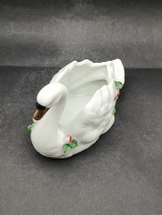 Статуэтка-ваза винтажная Dresden &quot;Лебедь&quot; среднего размера, фарфор, 14 х 10 см, Германия, 1960-70гг.