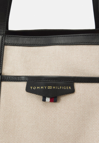Tommy Hilfiger PREMIUM TOTE Tote bag natural PREMIUM TOTE Сумка-тоут естественный