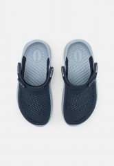 Crocs LITERIDE 360 UNISEX Pantolette flach navy/blue grey LITERIDE 360 UNISEX Мюли на плоской подошве темно-синий/серо-голубой