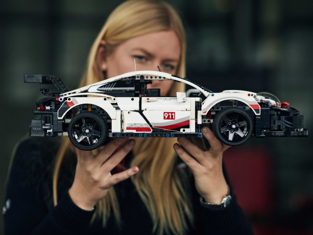 Lego Porsche 911 RSR Порше 911 РСР