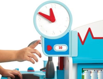 Melissa  Doug Arzt Spielcenter Holz Докторский игровой центр из дерева