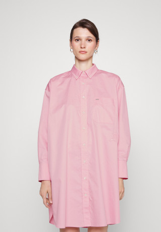 Tommy Hilfiger ICONS ARCHIVE DRESS Day dress cupid pink ICONS ARCHIVE DRESS Повседневное платье амур розовый