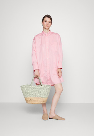 Tommy Hilfiger ICONS ARCHIVE DRESS Day dress cupid pink ICONS ARCHIVE DRESS Повседневное платье амур розовый