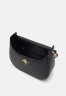 Tommy Hilfiger CHAIN SHOULDER BAG Handbag black СУМКА НА ПЛЕЧО С ЦЕПОЧКОЙ Сумка черный