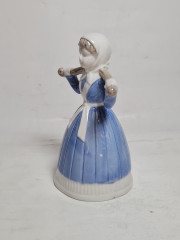 Статуэтка винтажная Lladro &quot;Женщина с коромыслом&quot;, фарфор, 13 x 9 см, Испания, 1960-70гг.