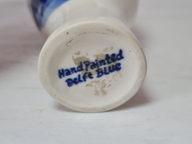 Delft Blue Holland Ваза с синим цветочным декором, ручная роспись, дельфтский фарфор, 9 x 5 см, Голландия, 1960-70гг.