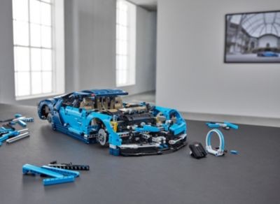LEGO LEGO Technic 42083 Bugatti Chiron LEGO Technic 42083 Бугатти Хирон
