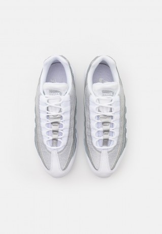Nike Sportswear AIR MAX 95 Sneaker low white/metallic silver AIR MAX 95 низкие кроссовки женские белый/серебристый металлик