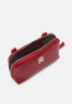Tommy Hilfiger LIFE CROSSOVER Across body bag regatta red LIFE CROSSOVER Сумка через плечо регата красный