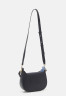 Tommy Hilfiger CHAIN SHOULDER BAG Handbag desert sky СУМКА НА ПЛЕЧО С ЦЕПОЧКОЙ Сумка небо пустыни