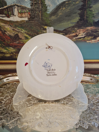 Декоративная тарелка винтажная Nassos с красным цветком и листьями, ручная работа, 18 x 2 см, Родос, 1960-70гг.