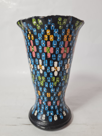 Ваза винтажная Agadir Marokko, черная керамика с красочным цветочным декором, 15,5 x 9,5 см, Марокко, 1960-70гг.