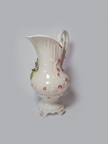 Capodimonte Italy Белый Кувшин/Ваза с фактурным узором и розой, 29см x 21см, Италия, 1960-70гг.