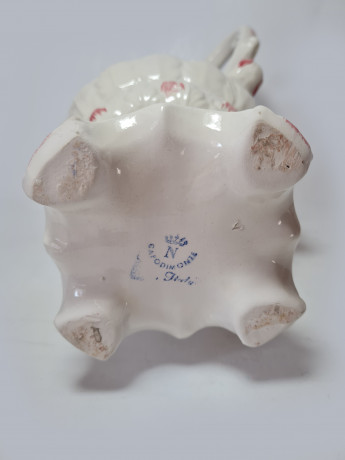 Capodimonte Italy Белый Кувшин/Ваза с фактурным узором и розой, 29см x 21см, Италия, 1960-70гг.