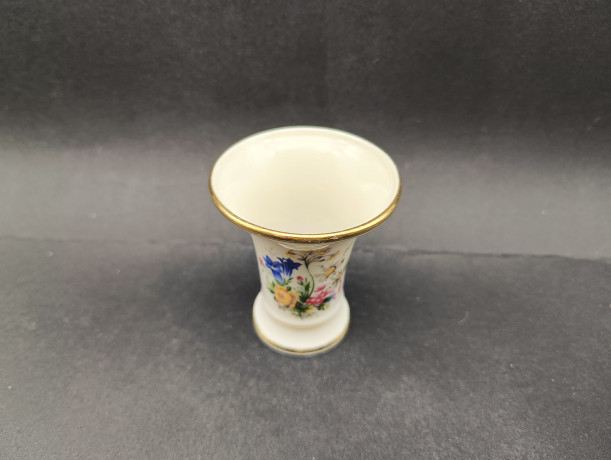 Ваза винтажная малая Cottier Freres Switzerland "Эшинен-Зе" с цветочным декором, фарфор, 7 х 8 см, Швейцария, 1960-70гг.