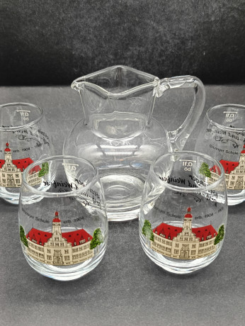 Кувшин с бокалами для вина винтажные "Деревня Ботцингер и винный фестиваль", бокал (4 шт.) - 0.1 л, стекло, Германия, 1970-80гг.
