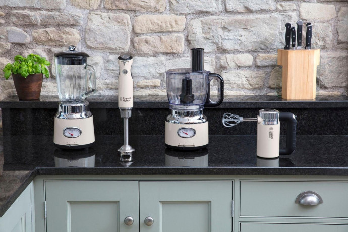 RUSSELL HOBBS RUSSELL HOBBS Stabmixer Retro Vintage Cream 25232-56 700W 2 Stufen Messbecher  Погружной блендер RUSSELL HOBBS Retro Vintage Cream 25232-56 700 Вт, мерный стакан, 2 уровня