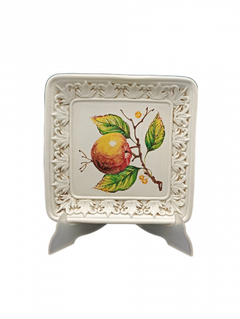 Тарелка декоративная винтажная "Яблоко", майолика, керамика, 20 х 20 см, Италия, 1960-70гг.