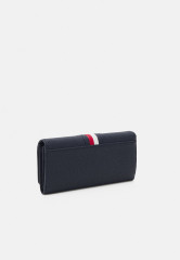 Tommy Hilfiger EMBLEM LARGE FLAP CORP Wallet space blue EMBLEM LARGE FLAP CORP Бумажник космический синий