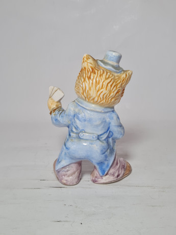 Фигурка винтажная "Кот в светло-голубом пиджаке с игральными картами", 14 x 9 см, Германия, 1950-60гг.