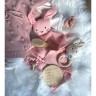 Angels Baby Gehakelte Babyrassel aus Baumwolle mit Beissring aus Holz in niedlichem Tiermotiv Вязаная крючком детская погремушка из хлопка с деревянным колечком для прорезывания зубов в милом зверином мотиве.