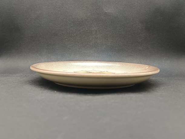 Тарелка декоративная винтажная Im Stil Herathisde Steingut, цветочный узор, керамика, 19 см, Германия, 1970-90гг.