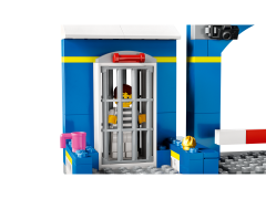 Lego Ausbruch aus der Polizeistation Побег из полицейского участка