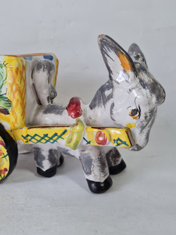 Статуэтка-подставка винтажная большая "Ослик с тележкой" в стиле майолика, керамика, 23 x 10 x 12 см, Италия, 1960-70гг.