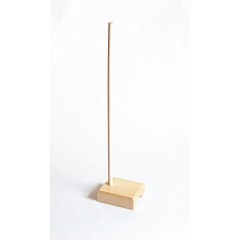 Holzspielzeug Display zur Prasentation von Kletterfiguren Витрина из деревянных игрушек для презентации альпинистских фигурок