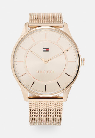 Tommy Hilfiger CASE DIAL WITH ACCENTS BRACELET Watch gold-coloured ЦИФЕРБЛАТ С АКЦЕНТАМИ БРАСЛЕТ Часы золотого цвета