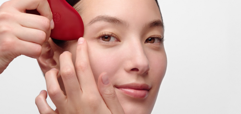 CHANEL N°1 DE CHANEL MASSAGE-ACCESSOIRE Скребок Гуаша для массажа лица, эксклюзивный ограниченный выпуск 2025