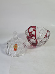 Ваза с крышкой винтажная Anna Hutte, хрусталь с красным декором, 13 x 17,5 см, Германия, 1960-70гг.