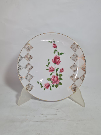 Чайное трио винтажное Winterling Kirchenlamitz Bavaria с розовыми розами и золотистым декором, фарфор, Германия, 1970-80гг.