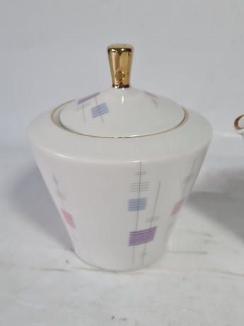 Набор для чая винтажный Schumann Arzberg Bavaria в пастельных тонах, сахарница, молочник, фарфор, Германия, 1970-80гг.