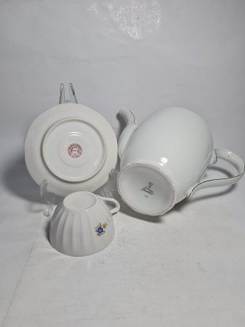 Набор для чая винтажный: чайники Schrinding Bavaria / Коллекция "Hannelore" и чайная пара Parrier Fils Paris, фарфор, Германия, 1970-80гг.