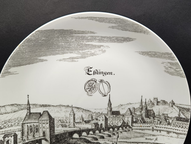 Тарелка декоративная винтажная Altenkunstadt / Elektror 50 лет "Еблинген", юбилейная, фарфор, 30 см, Германия, 1970-80гг.