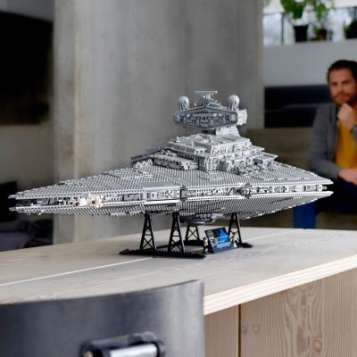 Купить LEGO Star Wars Imperialer Sternzerstorer Имперский звёздный  разрушитель Звездных войн в интернет-магазине Diskontshop.eu Германия всего  за 134 710 руб. в