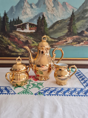 Moschendorf Retsch Wunsiedel Фарфоровый набор посуды для чая с обильной позолотой "Золото": чайник 19см x 18см, молочник 8см x 9см, сахарница 10см x 12см, Германия, 1960-70гг.