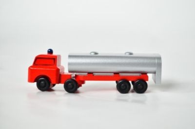 Holzspielzeug Feuerwehrauto Tanklastzug Деревянная игрушечная пожарная машина-цистерна
